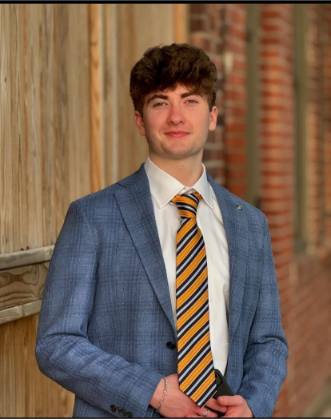 Headshot of Ethan Paine.